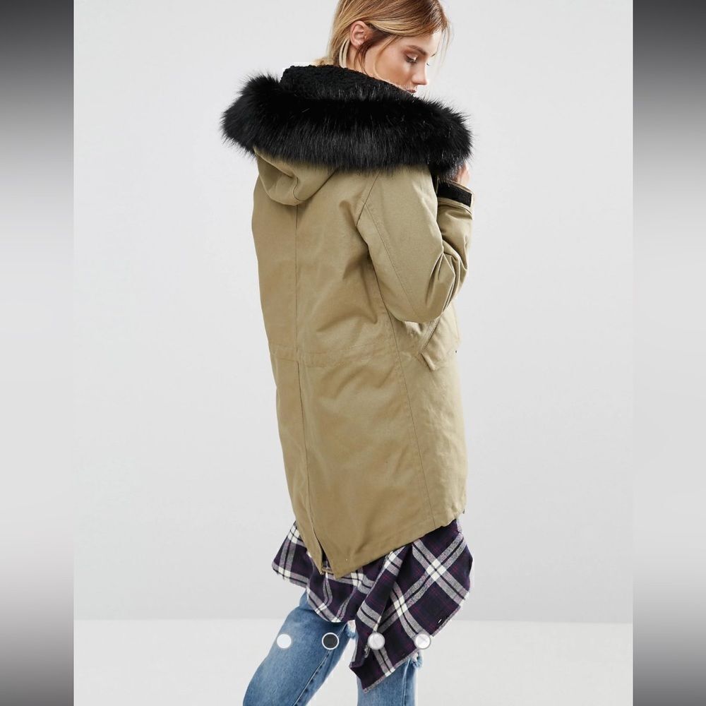Converse Khaki Shield Storm Parka With Faux Fur Lined Hood - Picture 3 of 16